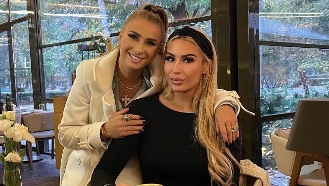 Sarah Dumitrescu spune că îi va fi greu să își vadă mama cu alt bărbat, după divorțul de Laurențiu Reghecampf: „Să stai 15 ani cu cineva și să pleci...”