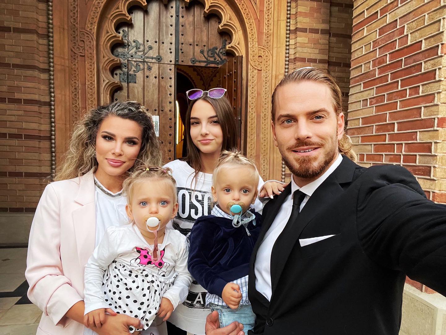 Alina Laufer dezvăluie secretul mariajului de 10 ani cu Ilan Laufer. „Ne place foarte mult rutina. Aveam deja un divorț la activ”