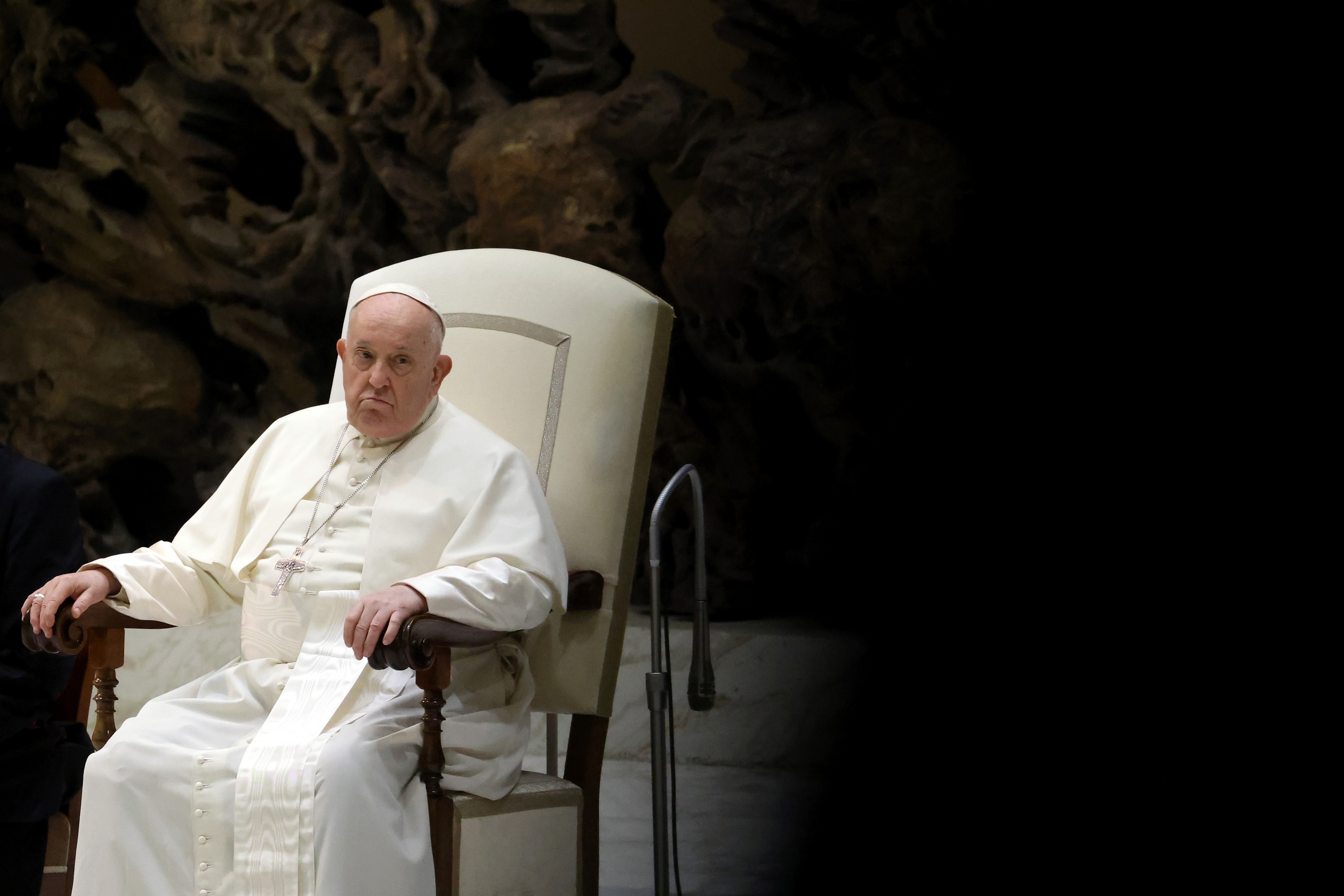 Papa Francisc a murit în urma unui atac cerebral. Liderul Bisericii Catolice avea 88 de ani. Unde va fi înmormântat
