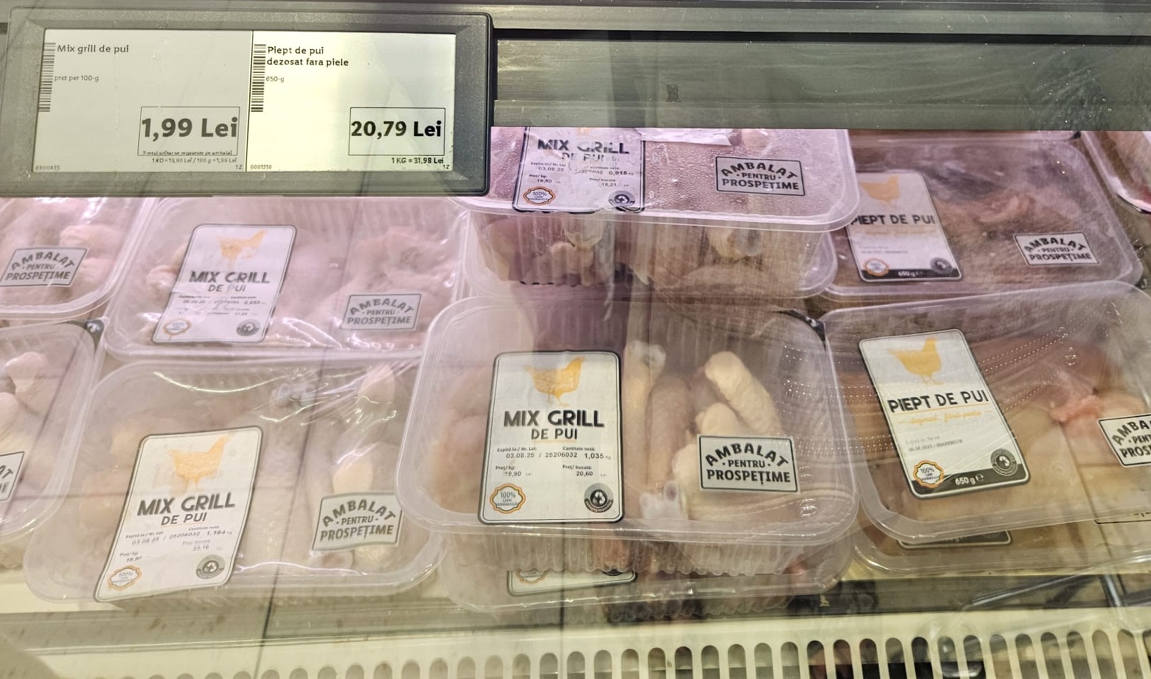 Experiment Libertatea. Cum sunt preţurile la alimente în Bulgaria faţă de România, în pieţe şi la hipermarket. Marile surprize de la raft