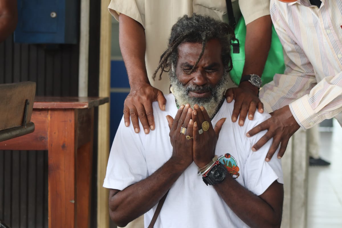 A past image of Omar Lali