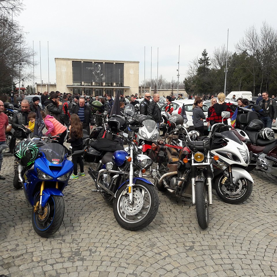 Motocicliștii au organizat un marș de conştientizare (FOTO & VIDEO)