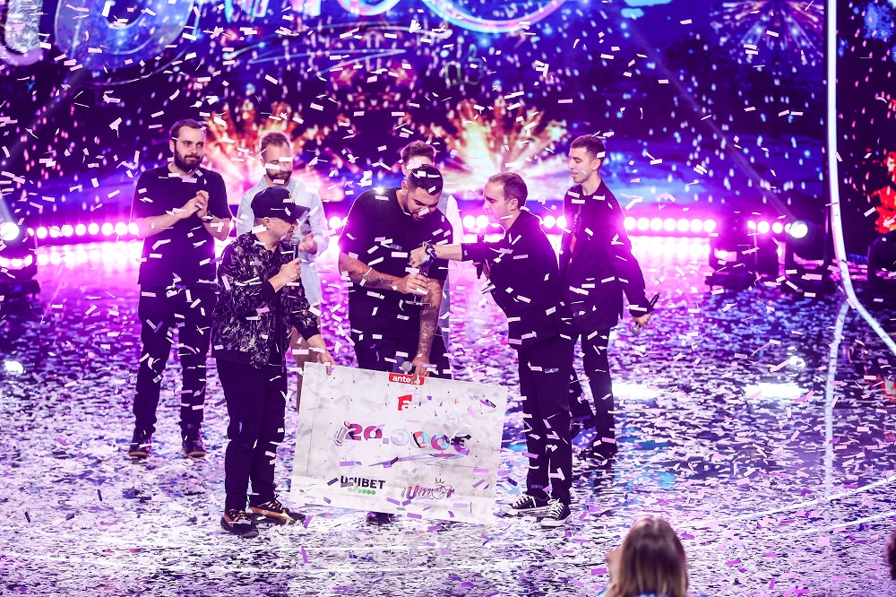 Remus Iosub a câștigat „iUmor” sezonul 13 și premiul de 20.000 de euro. Ce a spus Cheloo despre el: „A deschis niște cărți în viața lui”