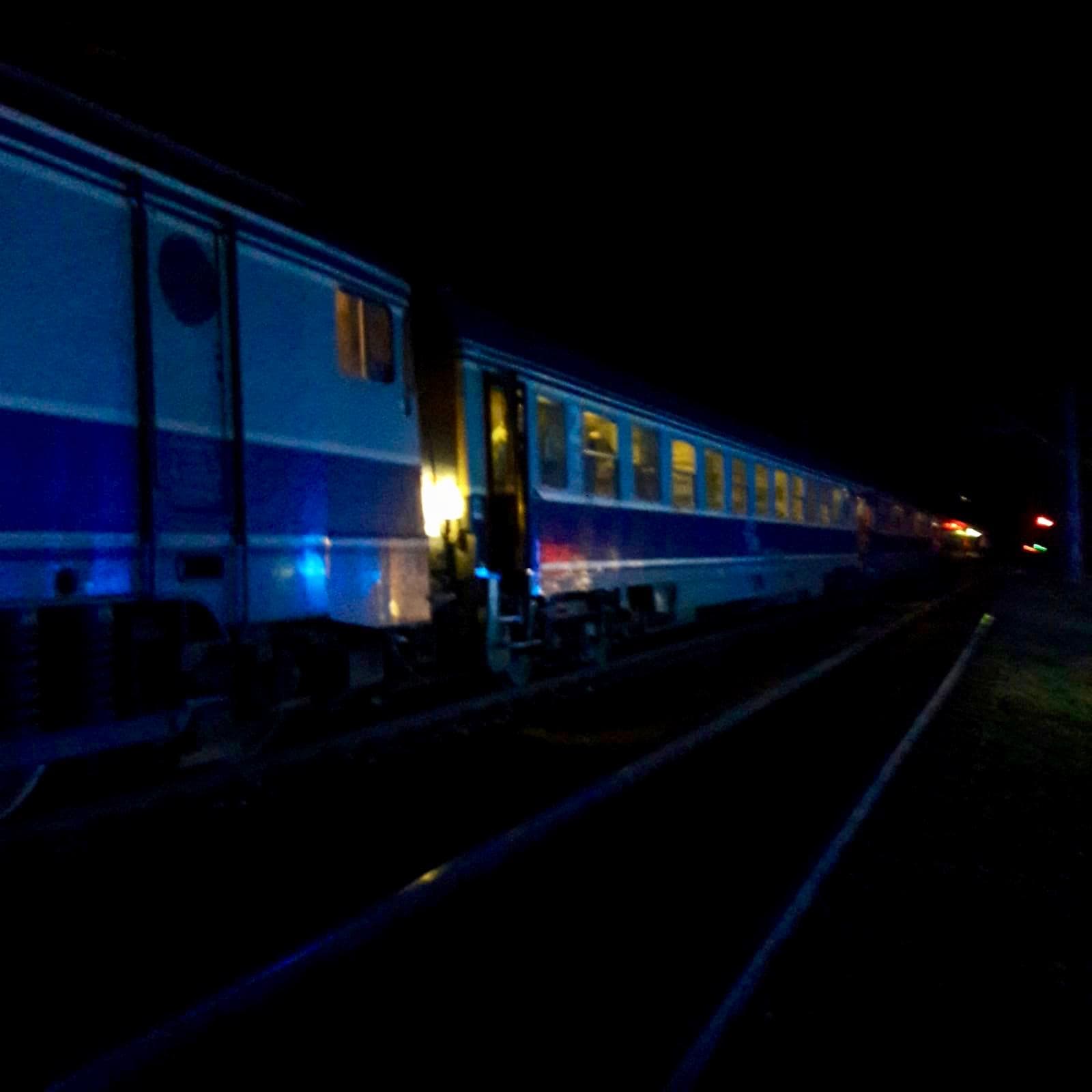 UPDATE/ Accident soldat cu patru morți, în Buzău! Un microbuz a fost lovit de tren