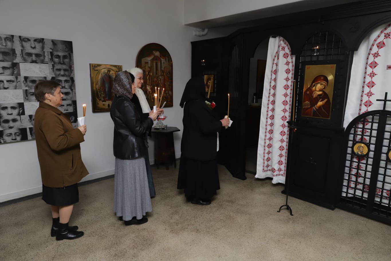 FOTO&VIDEO/ Am fost la Înviere acolo unde Iisus era batjocorit