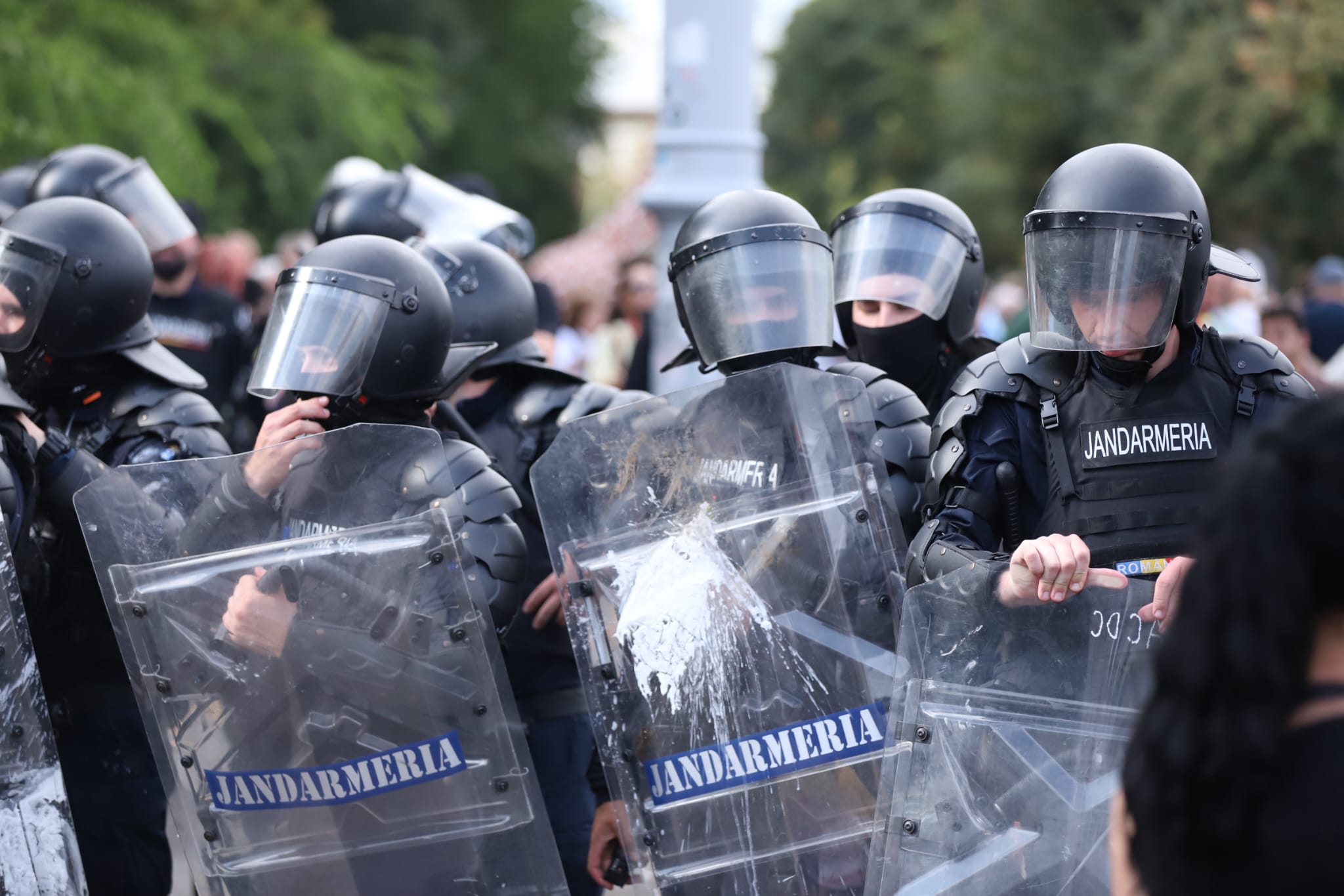 Mai multe persoane au fost reținute după violențele de la protestul fermierilor din Piața Victoriei si sunt audiate la această oră