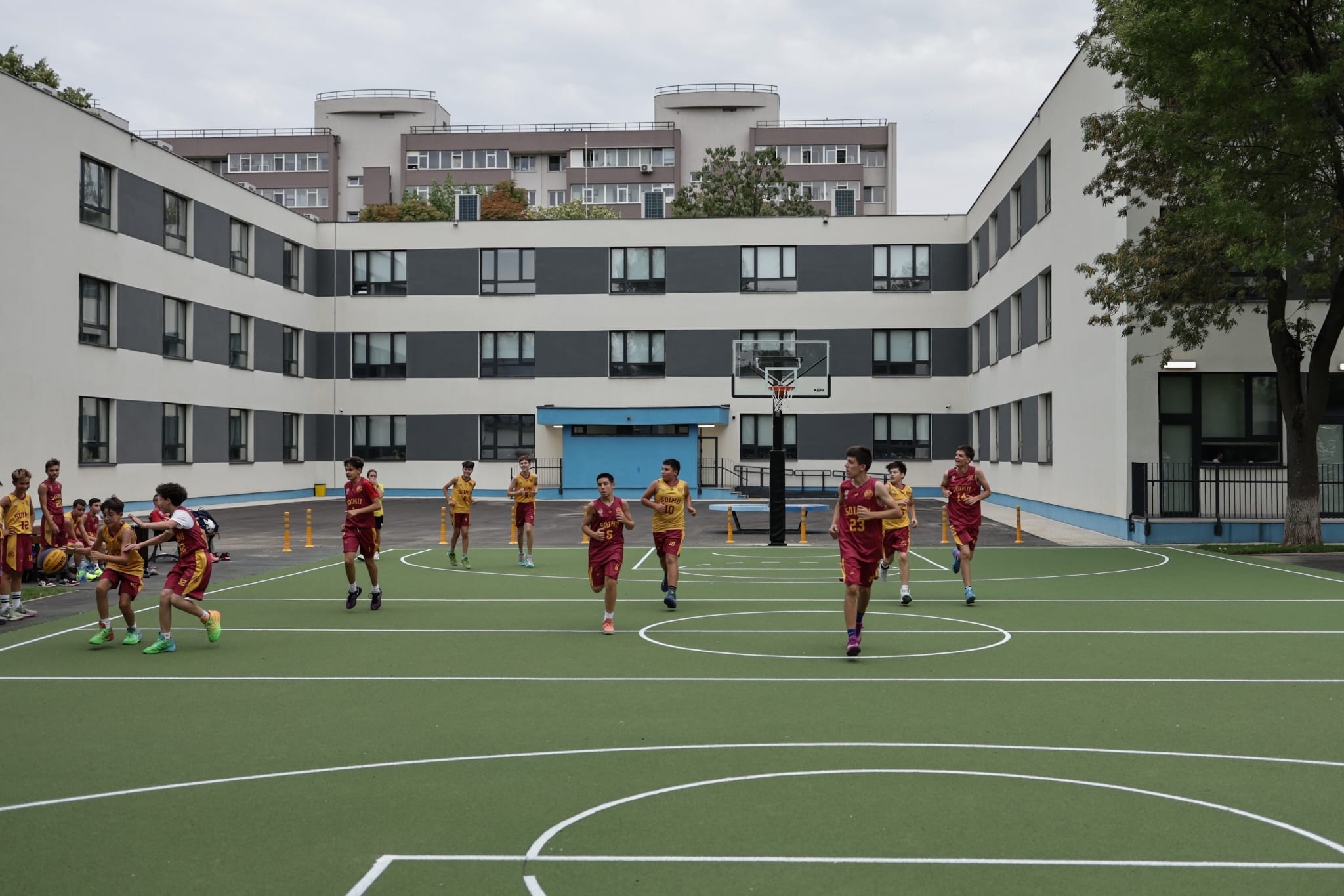 Școala 164 din București a inaugurat cea mai mare bază sportivă, care îi poartă numele campioanei Cristina Neagu