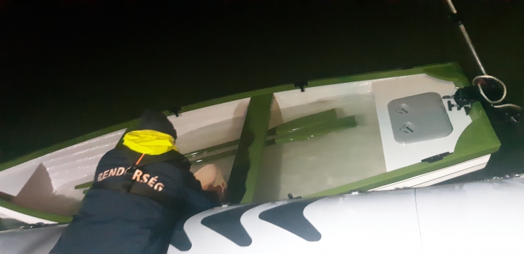 Mi történt? A hétvégén többször is életet mentettek a Balatonnál