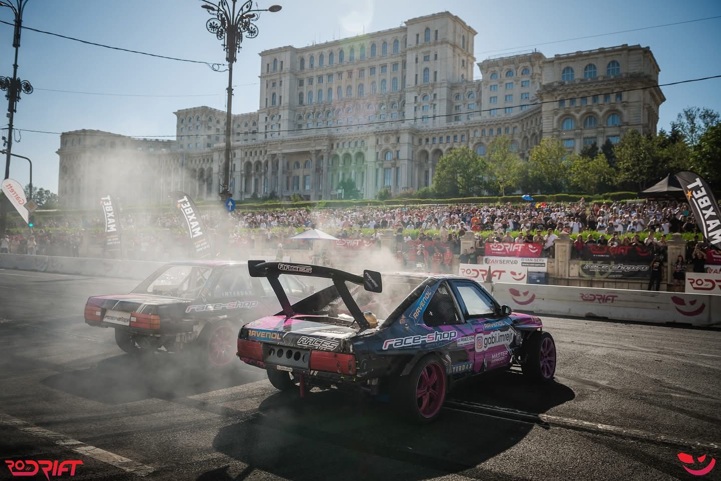 Roman Zelinsky cucerește Capitala în deschiderea spectaculoasă a sezonului de drift din România