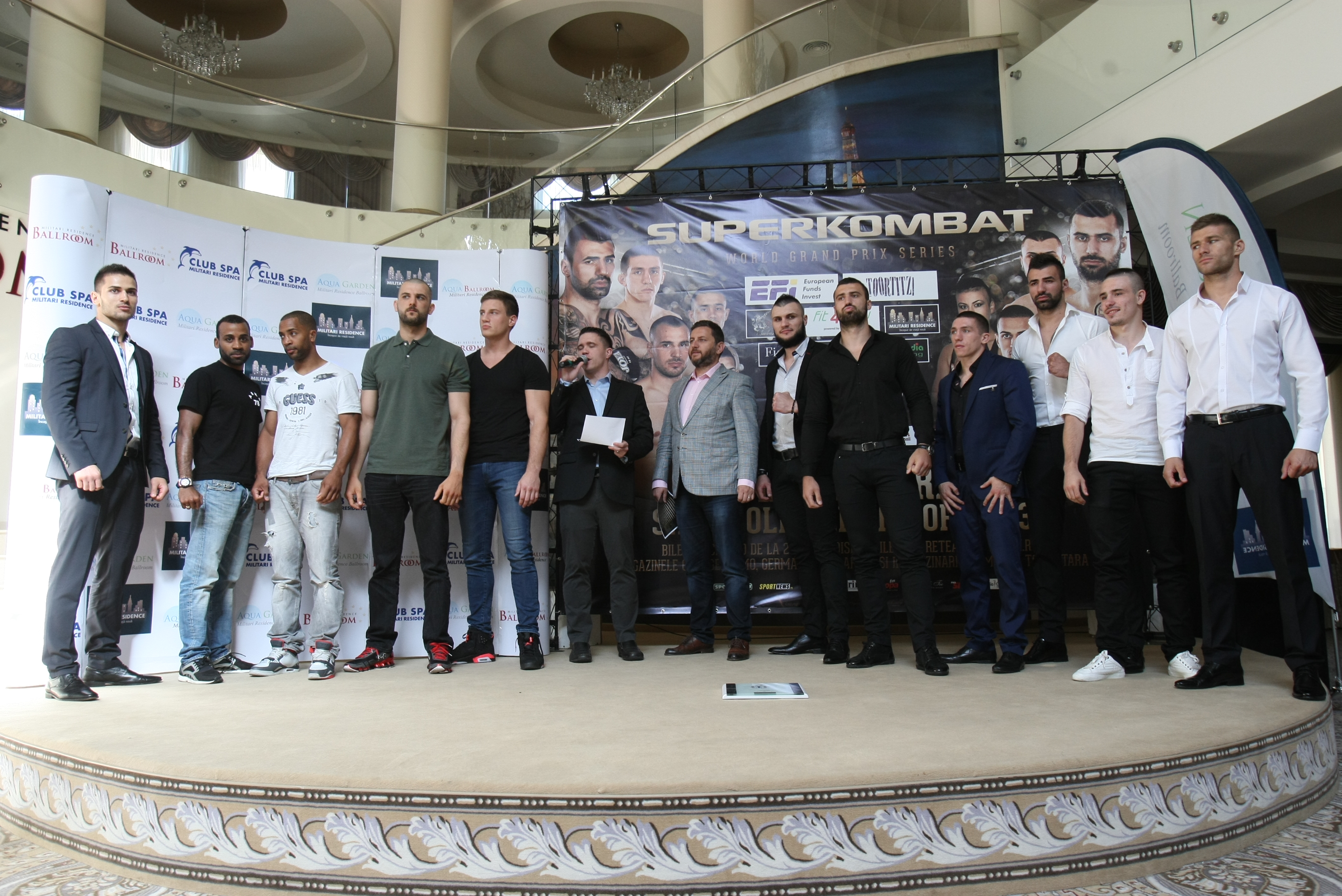 Luptătorii de la Superkombat București au trecut cu bine de proba cântarului oficial / GALERIE FOTO