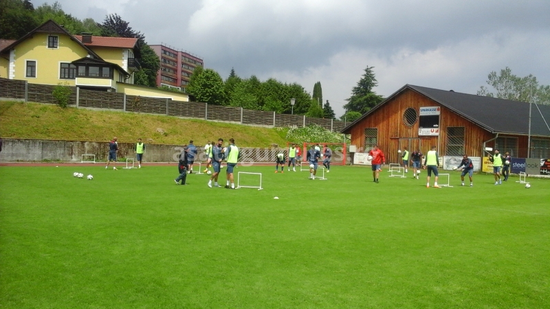Dan Petrescu testează doi fotbaliști olandezi în Austria