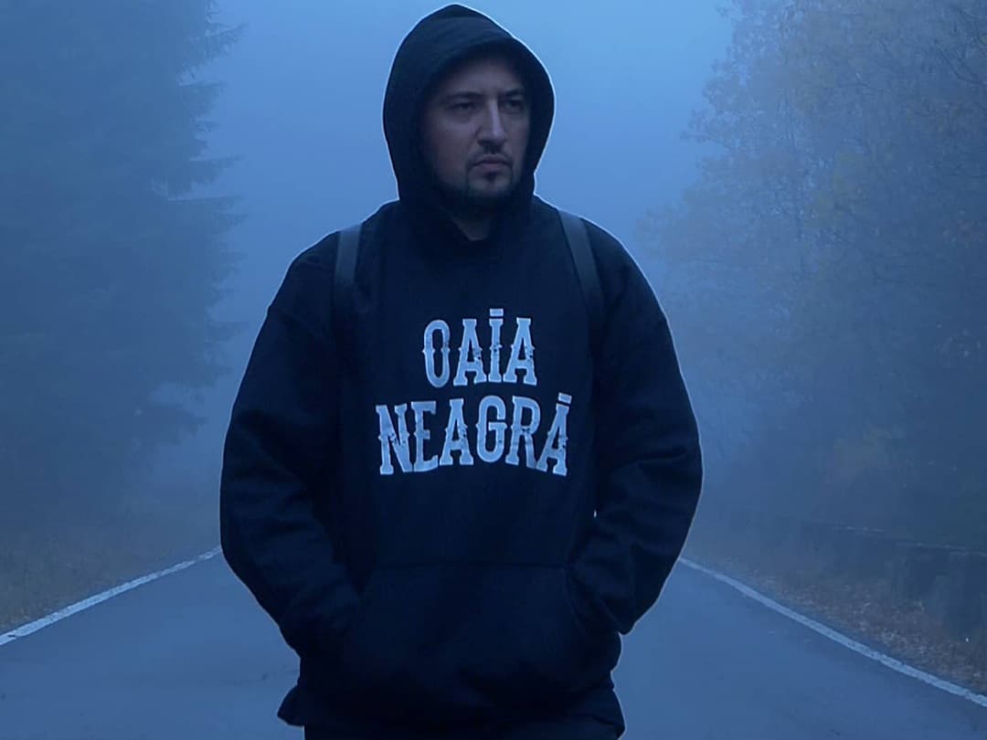 Feli Donose și F. Charm