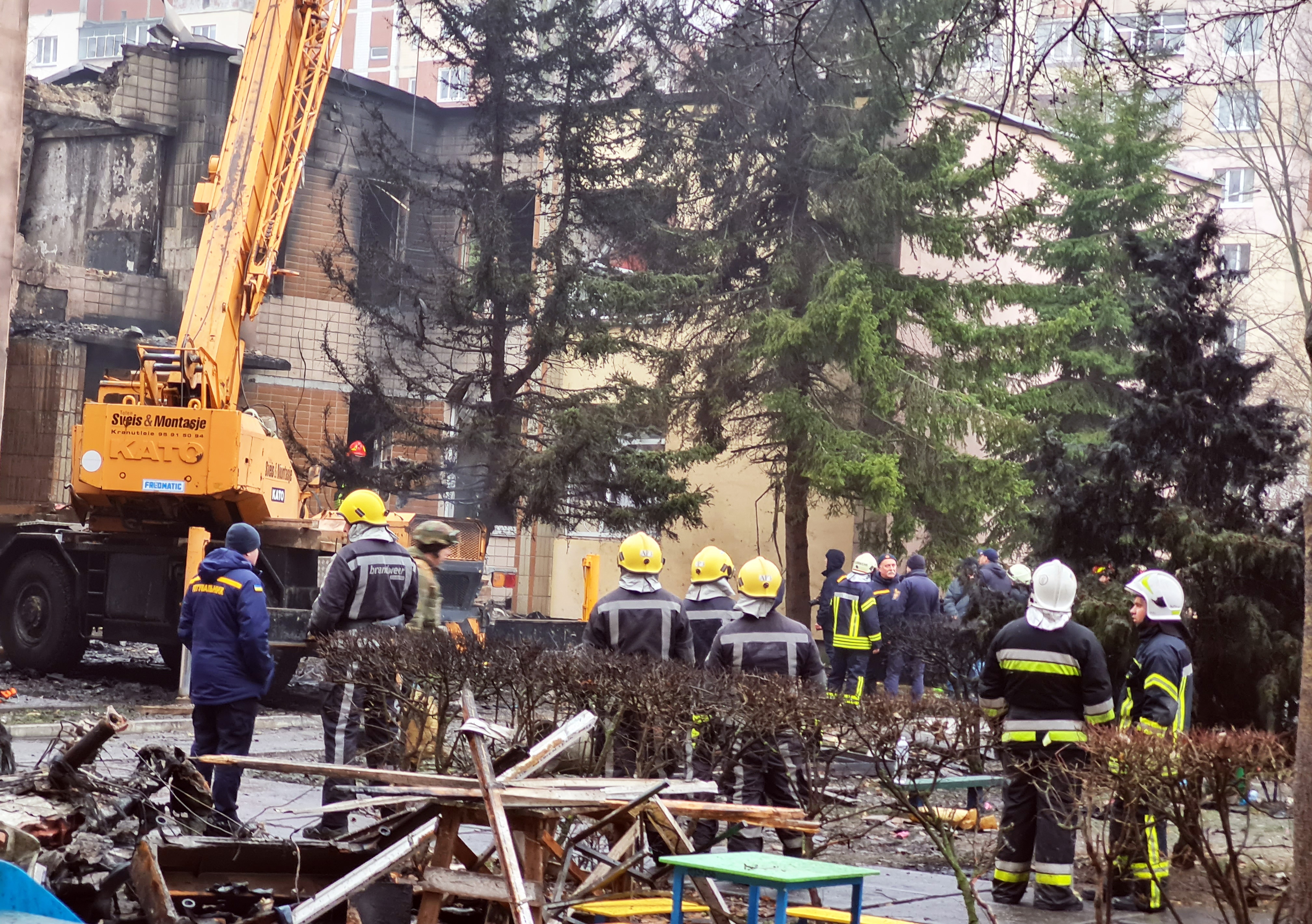 Ministrul ucrainean de interne și alți oficiali au murit după ce s-au prăbușit cu elicopterul lângă o grădiniță din regiunea Kiev