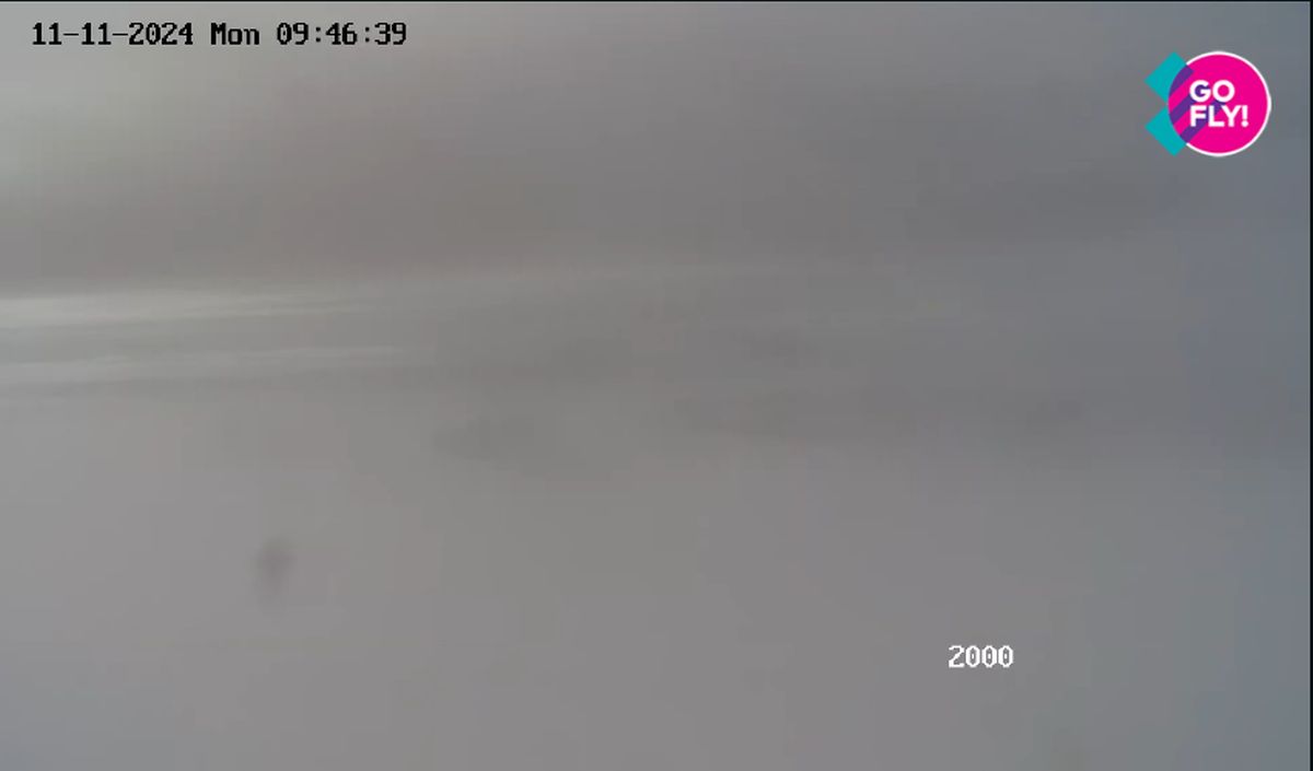 Iarna a venit la munte, Transalpina s-a închis, drumarii intervin cu material antiderapant | Video