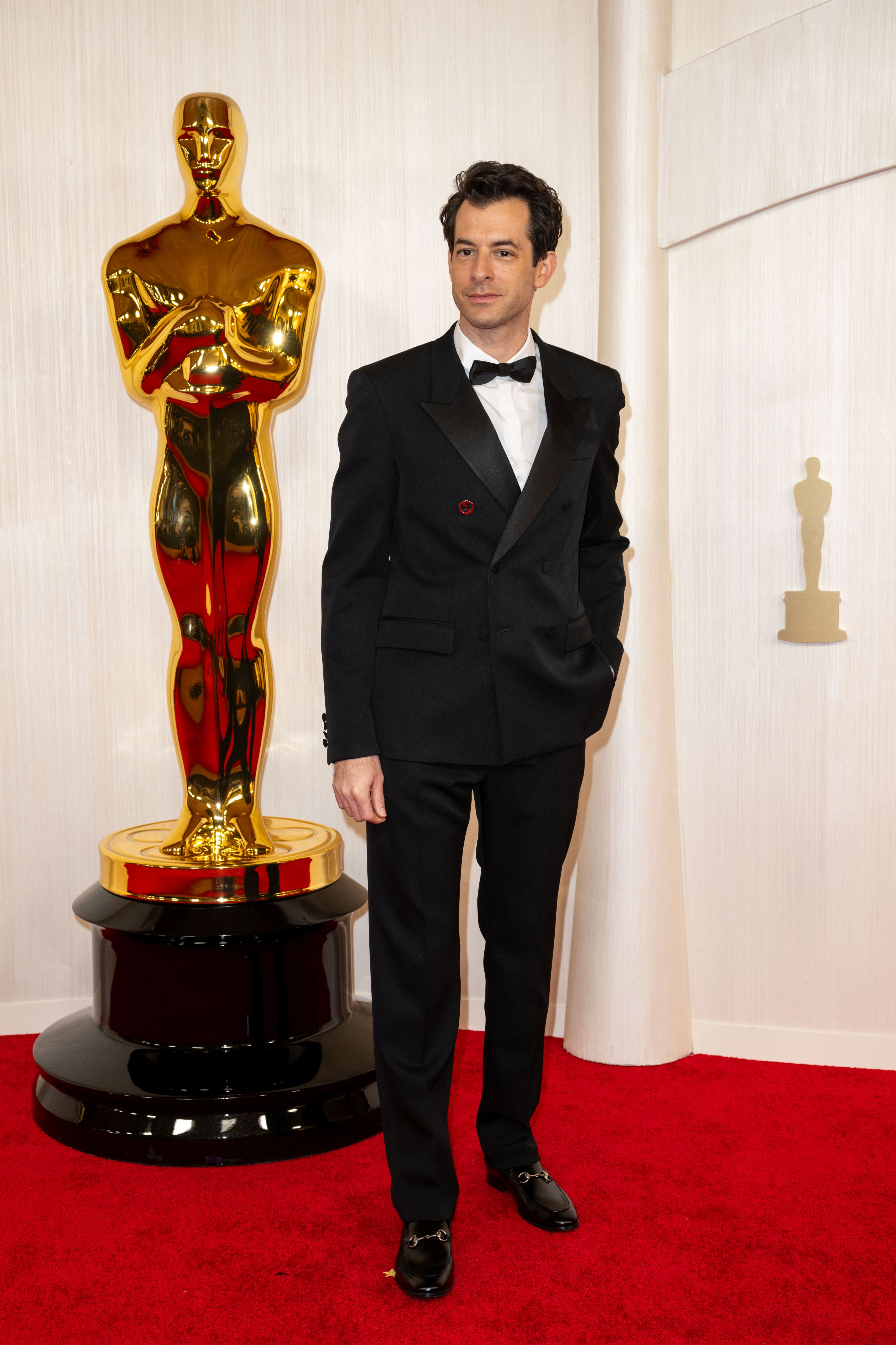 Vedete pe covorul roșu la Premiile Oscar 2024. Ce ținute au ales celebritățile