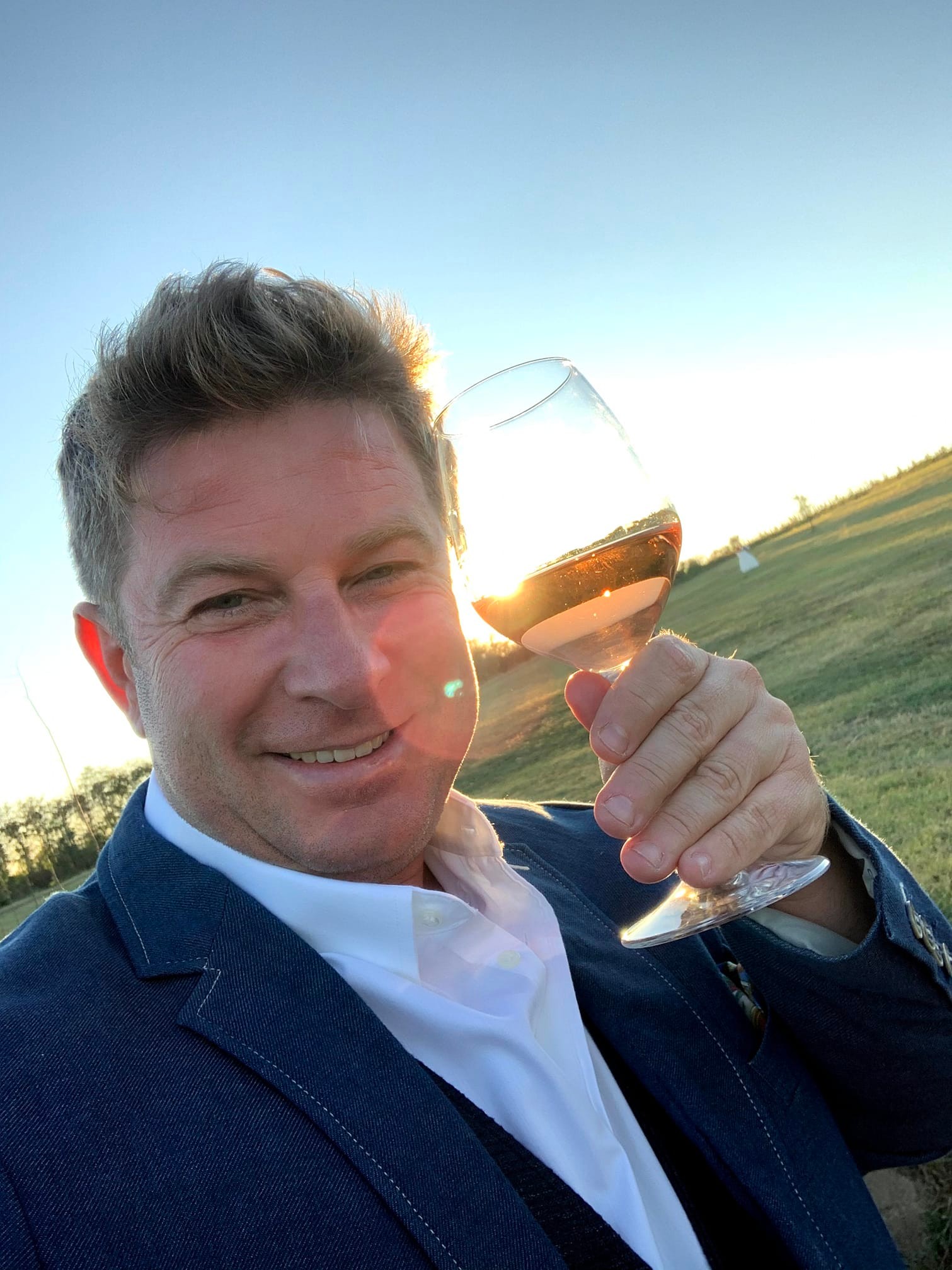 Ce face Smiley în culisele „Românii au talent”. Pavel Bartoș l-a dat de gol înainte de prima semifinală live din 2025: „Hobbyul lui preferat”