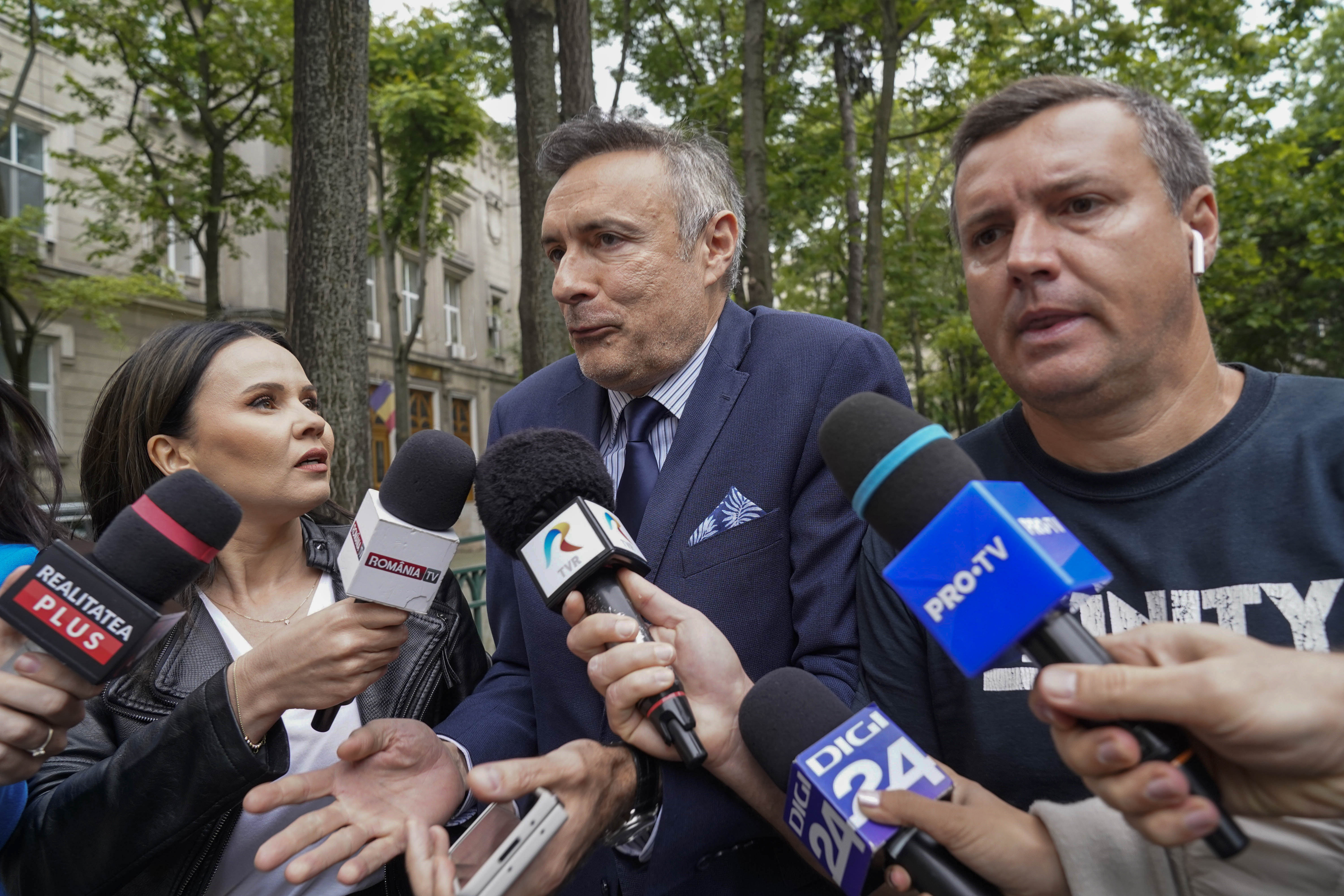 Fostul șef SRI Florian Coldea, generalul SRI Dumitru Dumbravă şi avocatul Doru Trăilă, plasaţi sub control judiciar