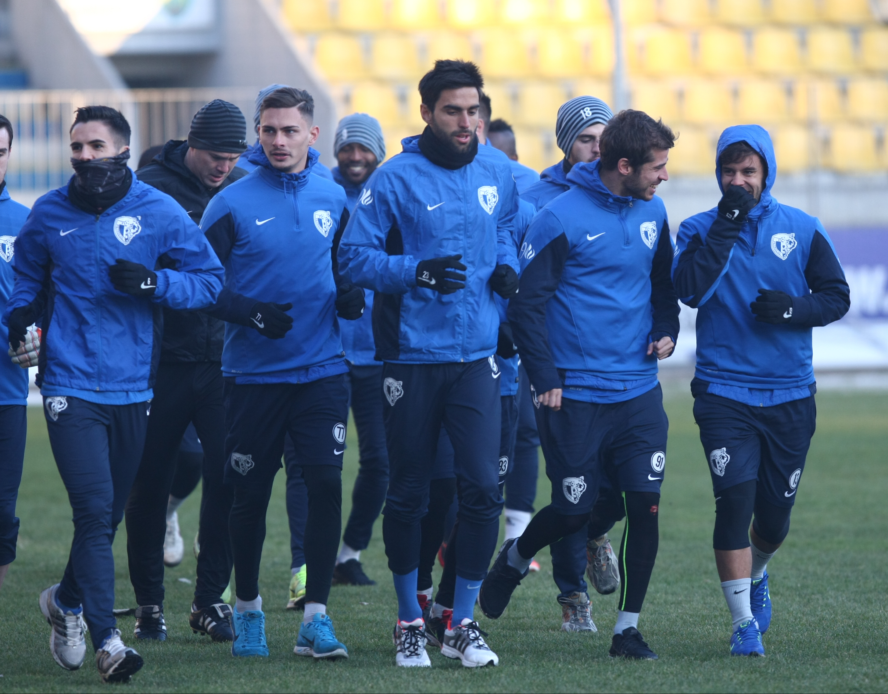 PETROLUL / Reunire incendiară la Ploiești! / GALERIE FOTO & VIDEO