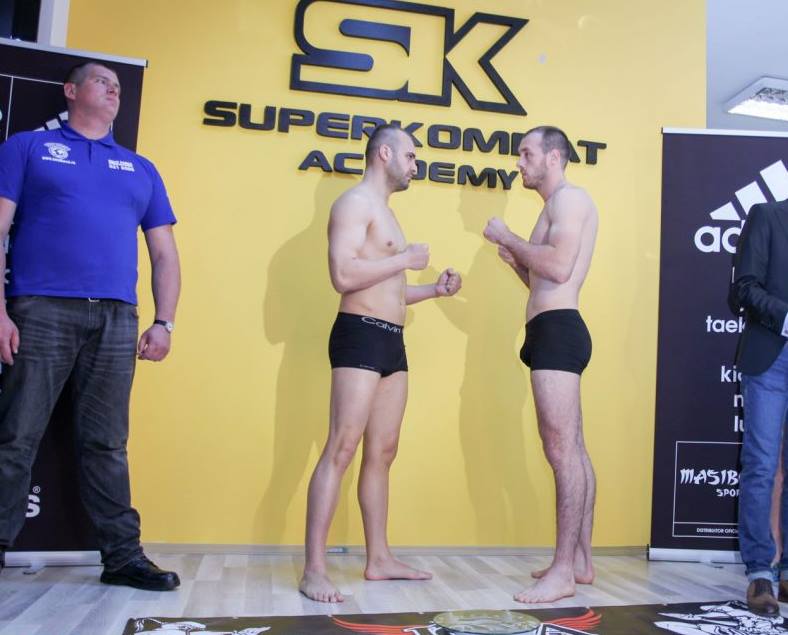 SUPERKOMBAT BUCUREȘTI: Luptătorii au dat proba cântarului în noua Academie Superkombat, lansată în prezența lui Remy Bonjasky | GALERIE FOTO