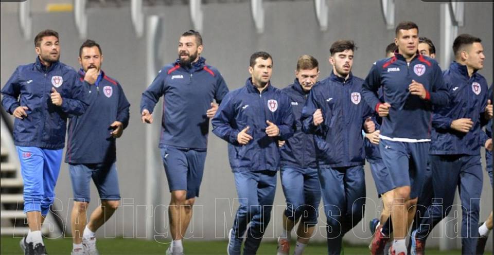 Mutu ar putea însoți naționala la Euro 2016, în calitate de om de fotbal: ^”Ar putea fi luat în cantonamentul României din Franța!”