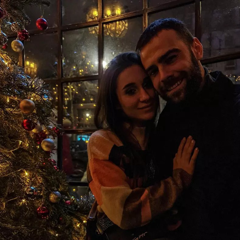 Soția lui Denis Hanganu este cea mai fericită femeie. Puțini bărbați chiar se pricep la asta. „Totuși vin cu o experiență”/ VIDEO EXCLUSIV