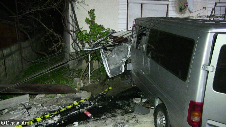 Accident violent în județul Bistrița-Năsăud. O fetiță de cinci ani, printre cele trei victime în urma impactului