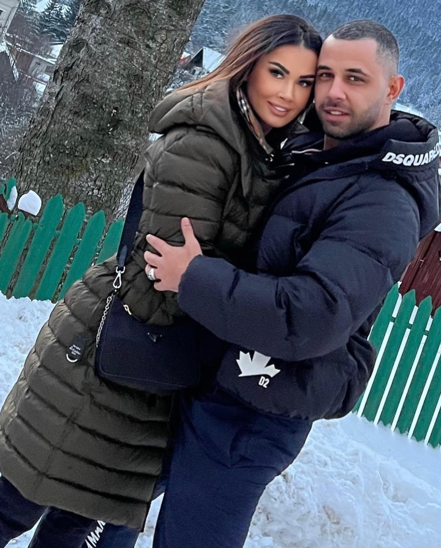 Oana Zăvoranu, filmată în timp ce spăla parbrize și a primit 5 lei. În ce situație a ajuns actrița