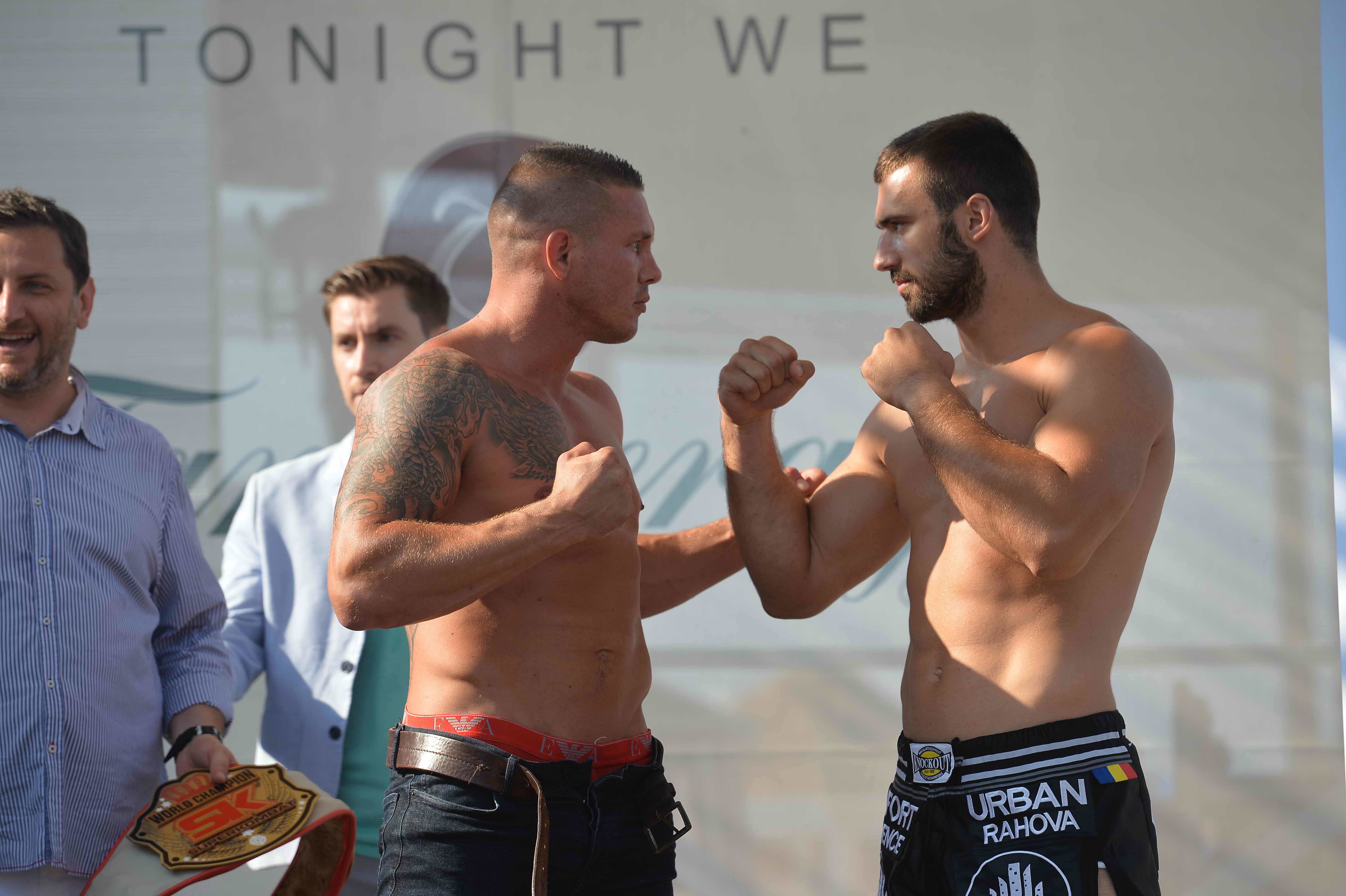 Luptătorii de la Superkombat Mamaia au trecut cu bine de proba cântarului / GALERIE FOTO