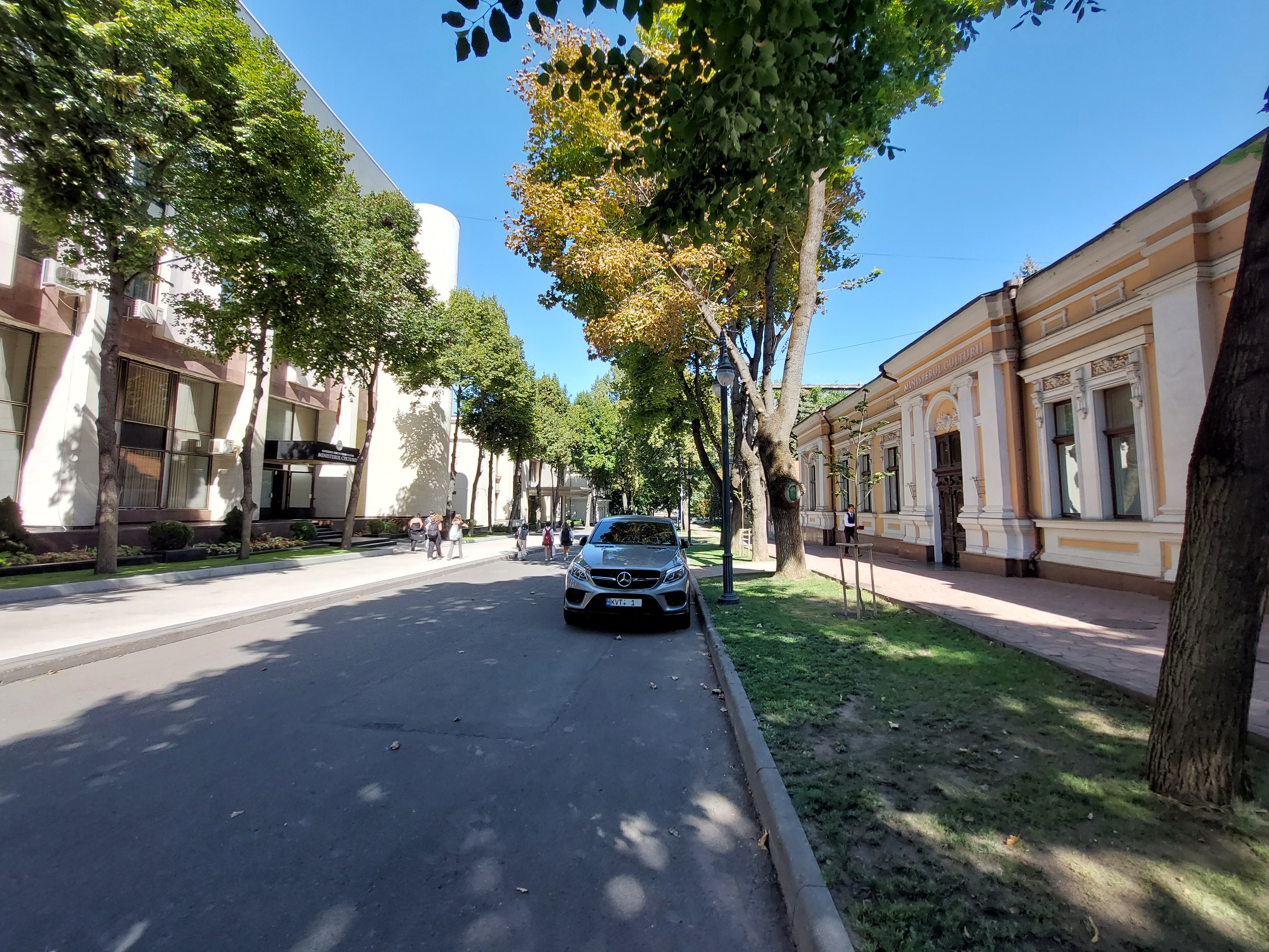 Cum a văzut Chișinăul un locuitor al Bucureștiului, ajuns pentru prima oară acolo. „Ca prostul, am întrebat dacă pot să plătesc cu cardul”