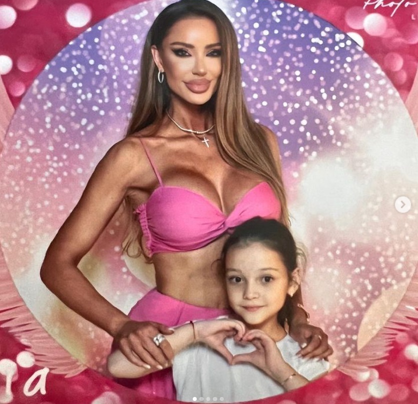 Bianca Drăgușanu a răbufnit după ce a fost criticată pe Instagram: „Ba că e ciufulită, ba că e urât îmbrăcată”. De la ce a pornit scandalul
