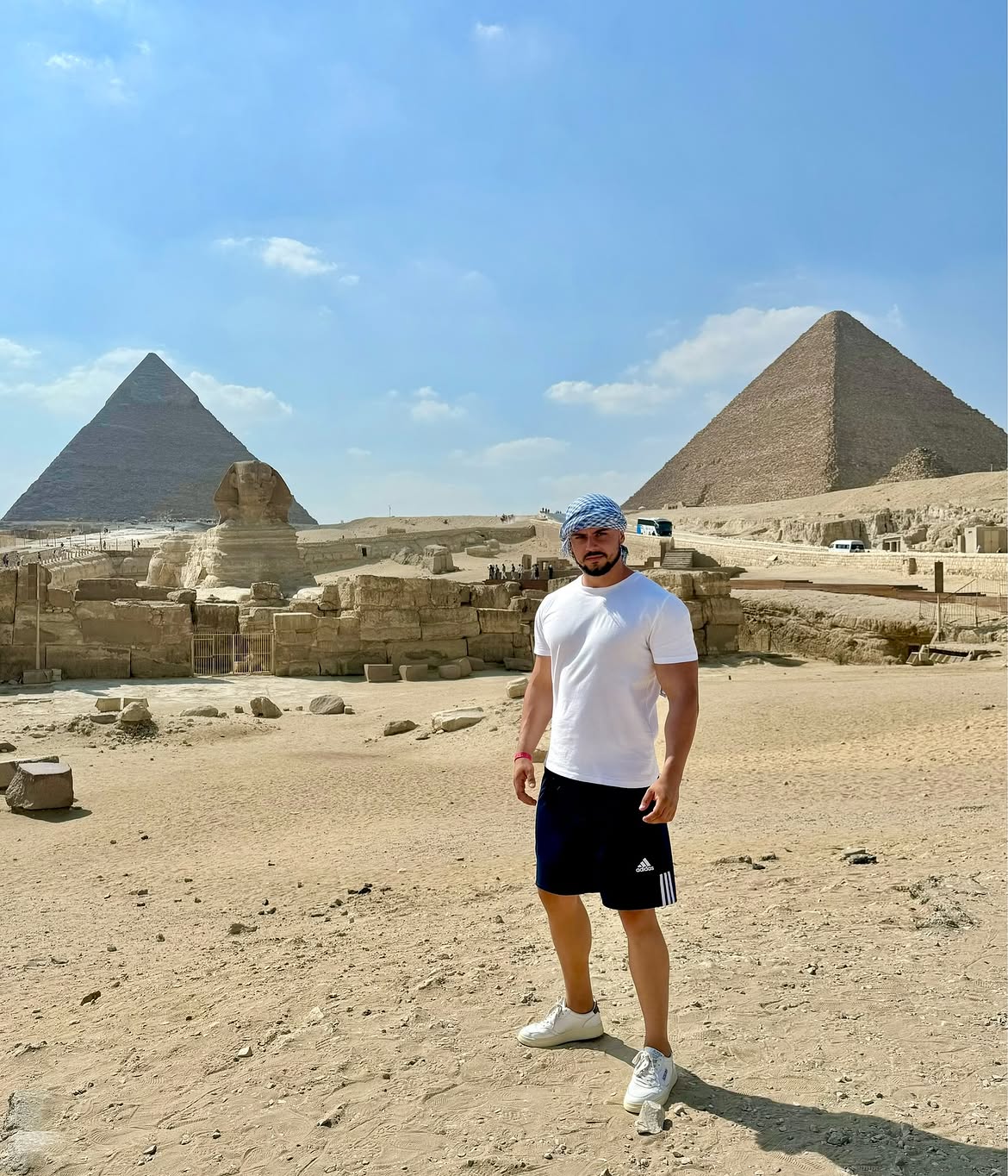 Cine este Iulian Bogdan, ispită la Insula Iubirii 2026. Lucrează la căile ferate din Italia