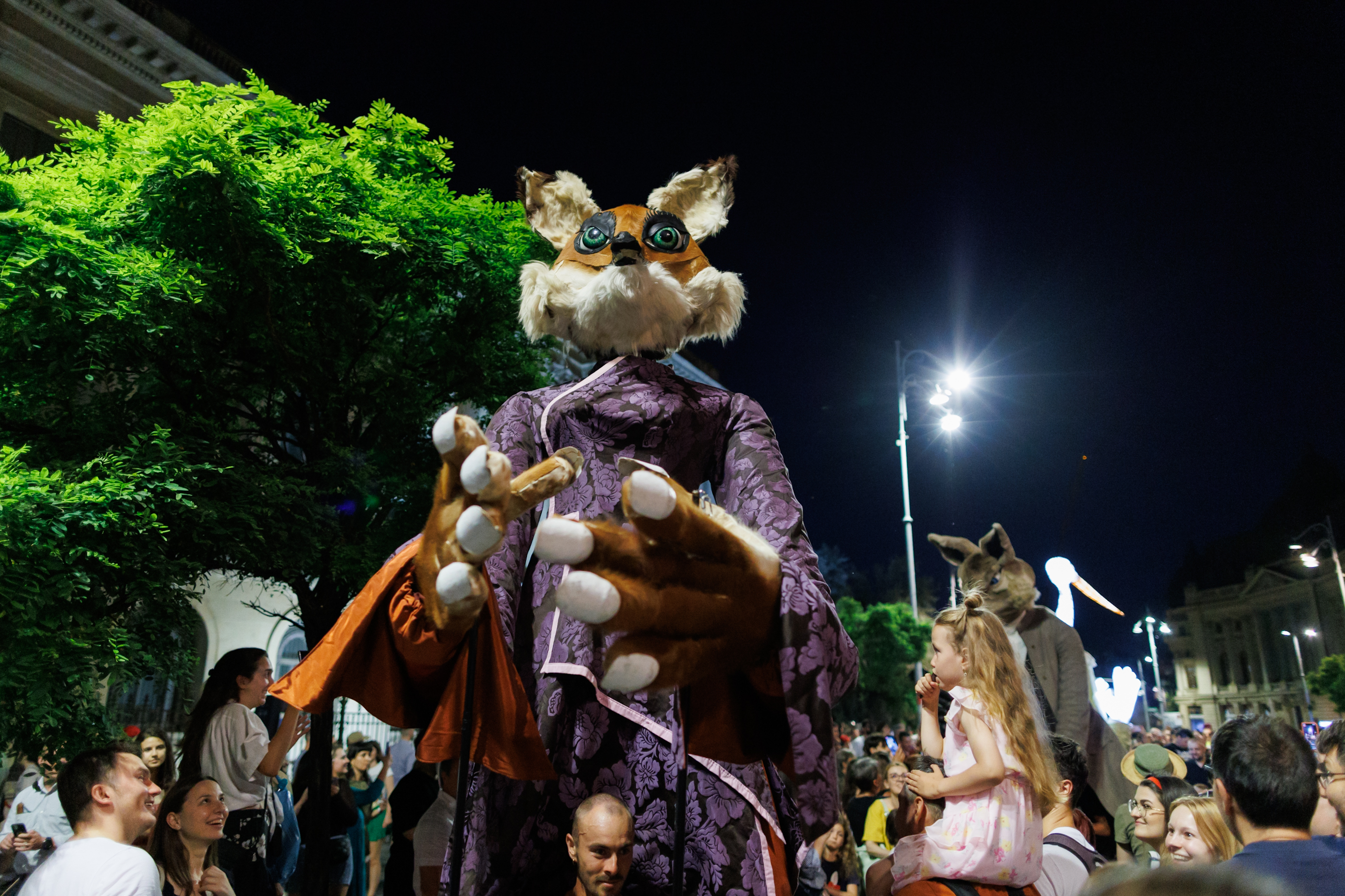 FOTOREPORTAJ. „B-Fit in the Street” în 50 de imagini. 200 de artişti din Spania, Franţa și Italia au făcut spectacol pe străzile din București