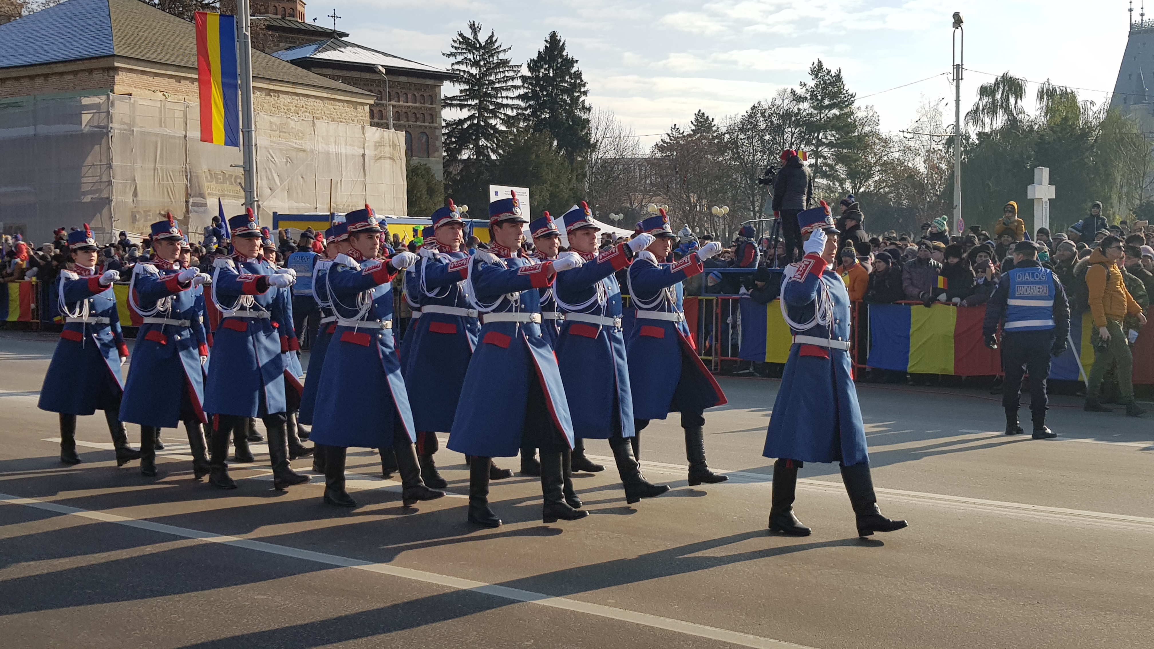 VIDEO&FOTO/ Prezență record la Iași, de 1 Decembrie. Discursul transmis de Viorica Dăncilă a fost huiduit la scenă deschisă