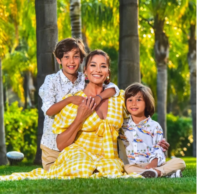 Claudia Pătrășcanu acuză familia Bădălău că nu o lasă să vorbească cu copiii. „Bunica îmi traumatizează copiii emoțional și le vorbește urât despre mine”
