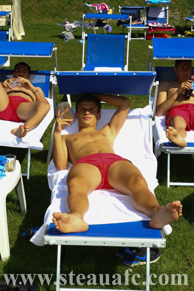 Plajă și bălăceală pentru steliștii lui Rădoi, după antrenamente infernale