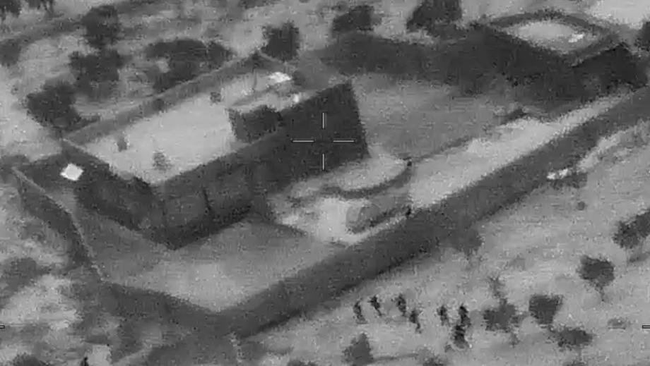 Primele imagini de la operațiunea în care a murit liderul ISIS. Femeile din anturajul lui Al-Baghdadi au tras în elicoptere