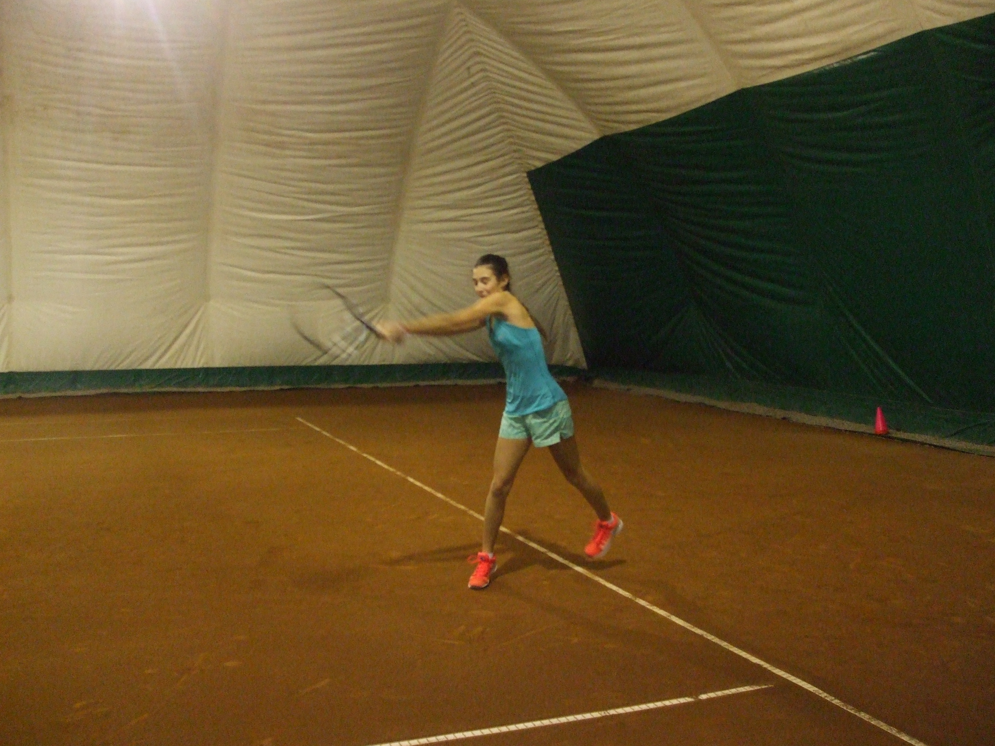 Filip Jianu: "Vreau mă menţin în primii 5 în Europa". 10, media generală la scoală pentru micul jucător de tenis! ^Părinții cheltuie 20.000 de euro pe an. ALTE TALENTE JUVENILE