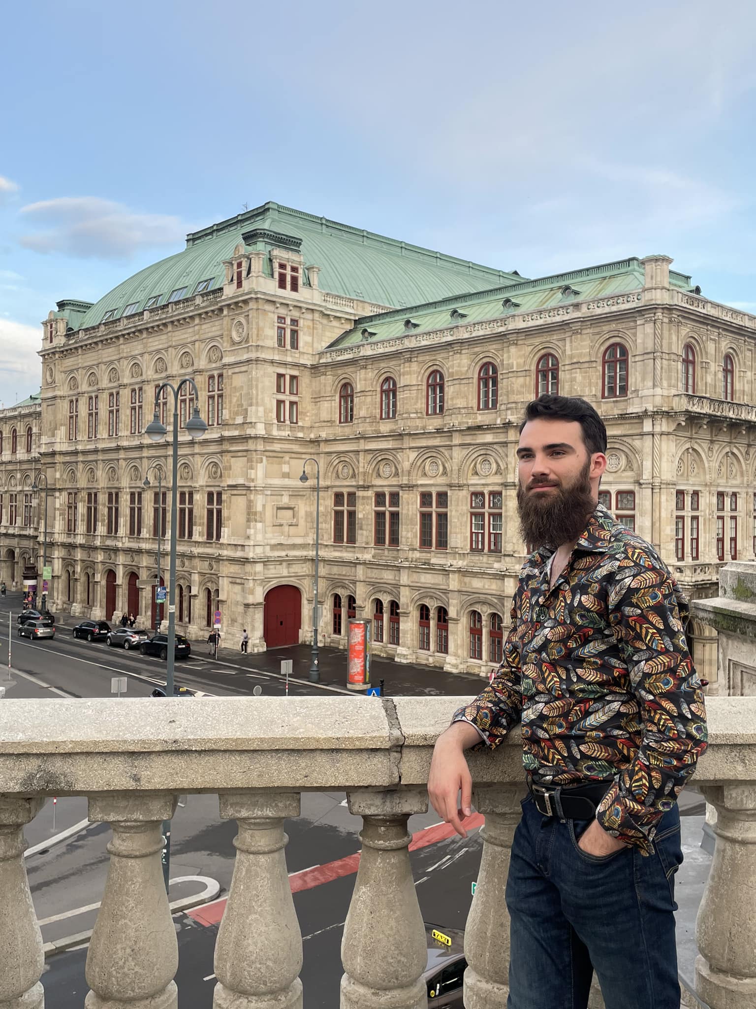 Tenorul Octavian Ene și-a dat demisia de la teatrul unde iubita lui, Daniela Nane, este director artistic. „Este prematur să vorbesc”