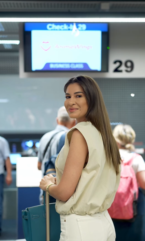 Vedetele din România care au colaborat cu AnimaWings, compania aeriană care a intrat în insolvență