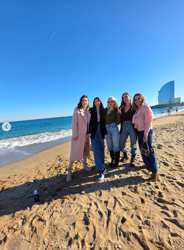 Cum a apărut Ela Crăciun la Barcelona, în timp ce soțul și copiii se aflau acasă. „Sunt genul de om care se gândește mereu”