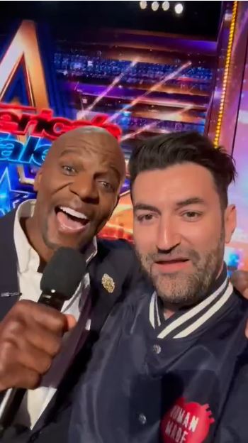 Smiley a ajuns la America’s Got Talent, invitat de celebrul Simon Cowell. „A fost o experiență incredibilă”