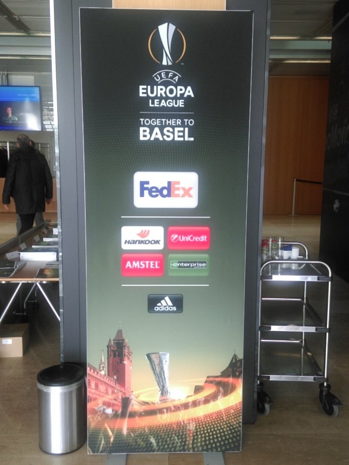 Mircea Lucescu și Ștefan Radu și-au aflat adversarii din optimile Europa League. ^Șocuri între spanioli și englezi. Programul complet
