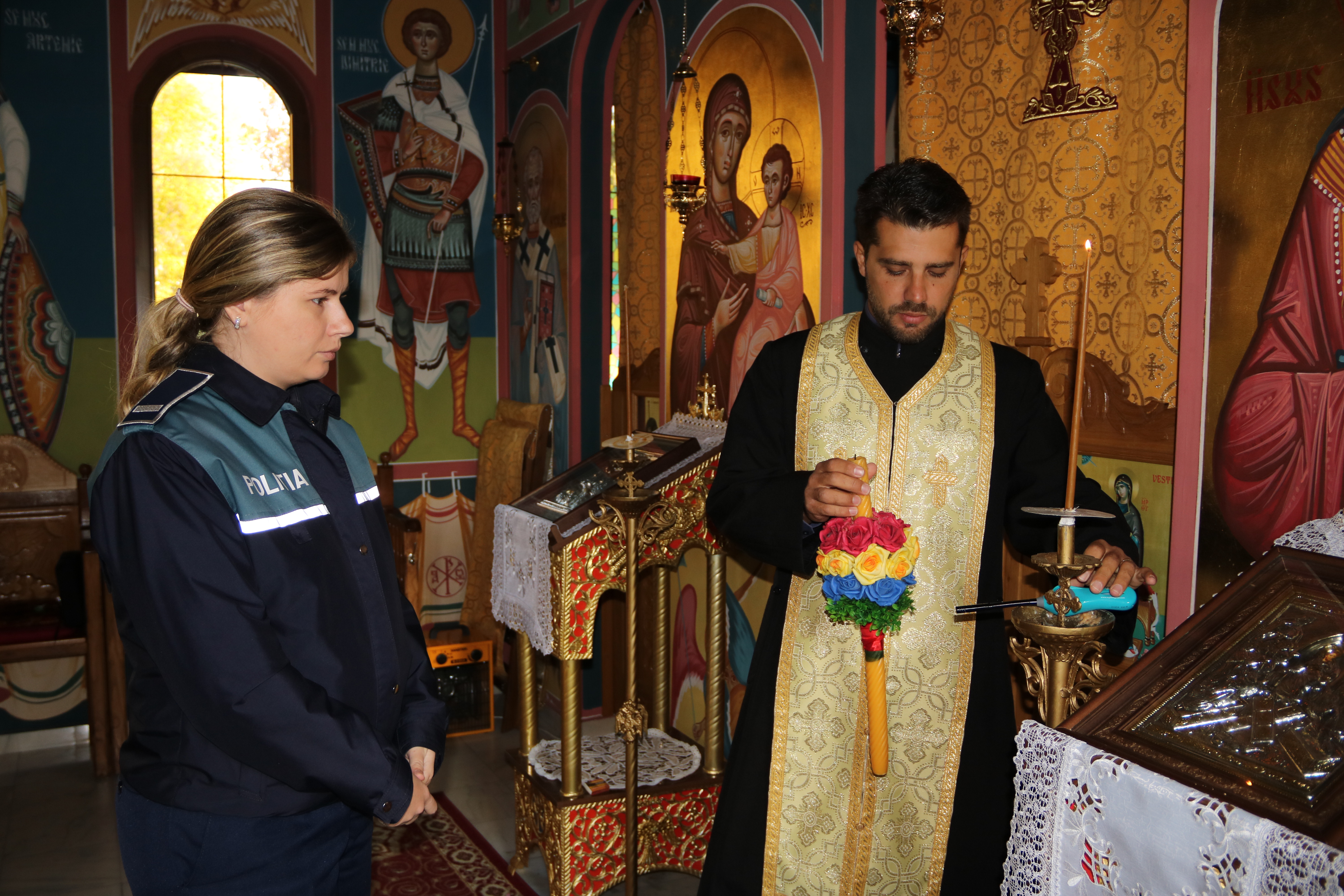 EXCLUSIV/Omul cu două fețe. Preotul-polițist Bogdan Nițu are Biblia într-o mână și Codul Penal în alta - FOTO