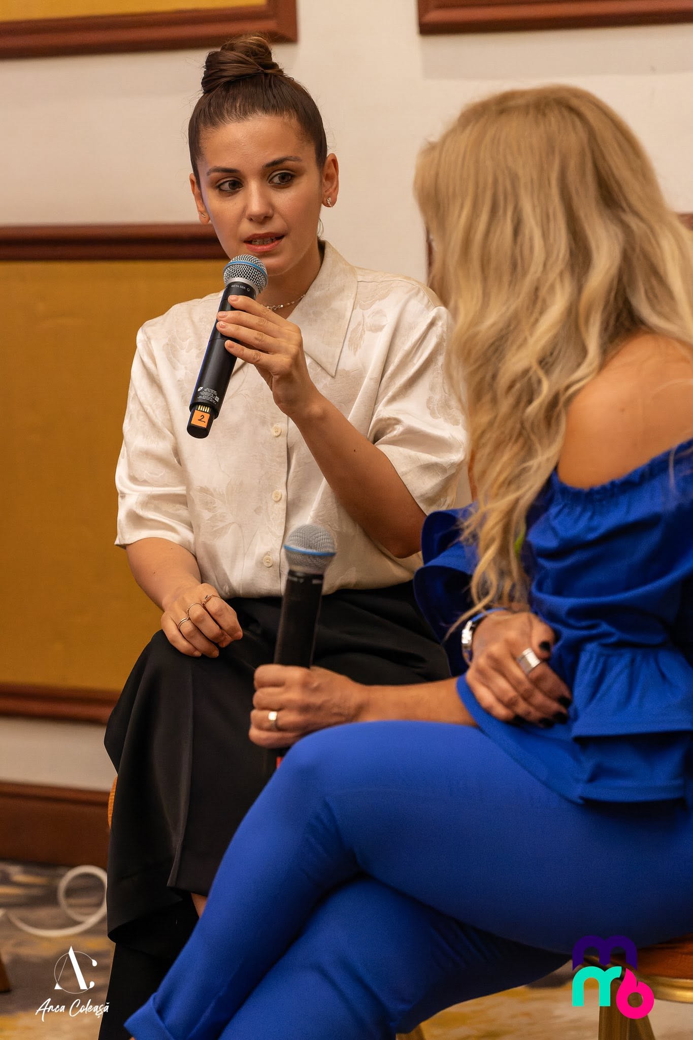 Din ce câștigă bani în realitate un artist român: „Mulți nu știu să-și negocieze veniturile”