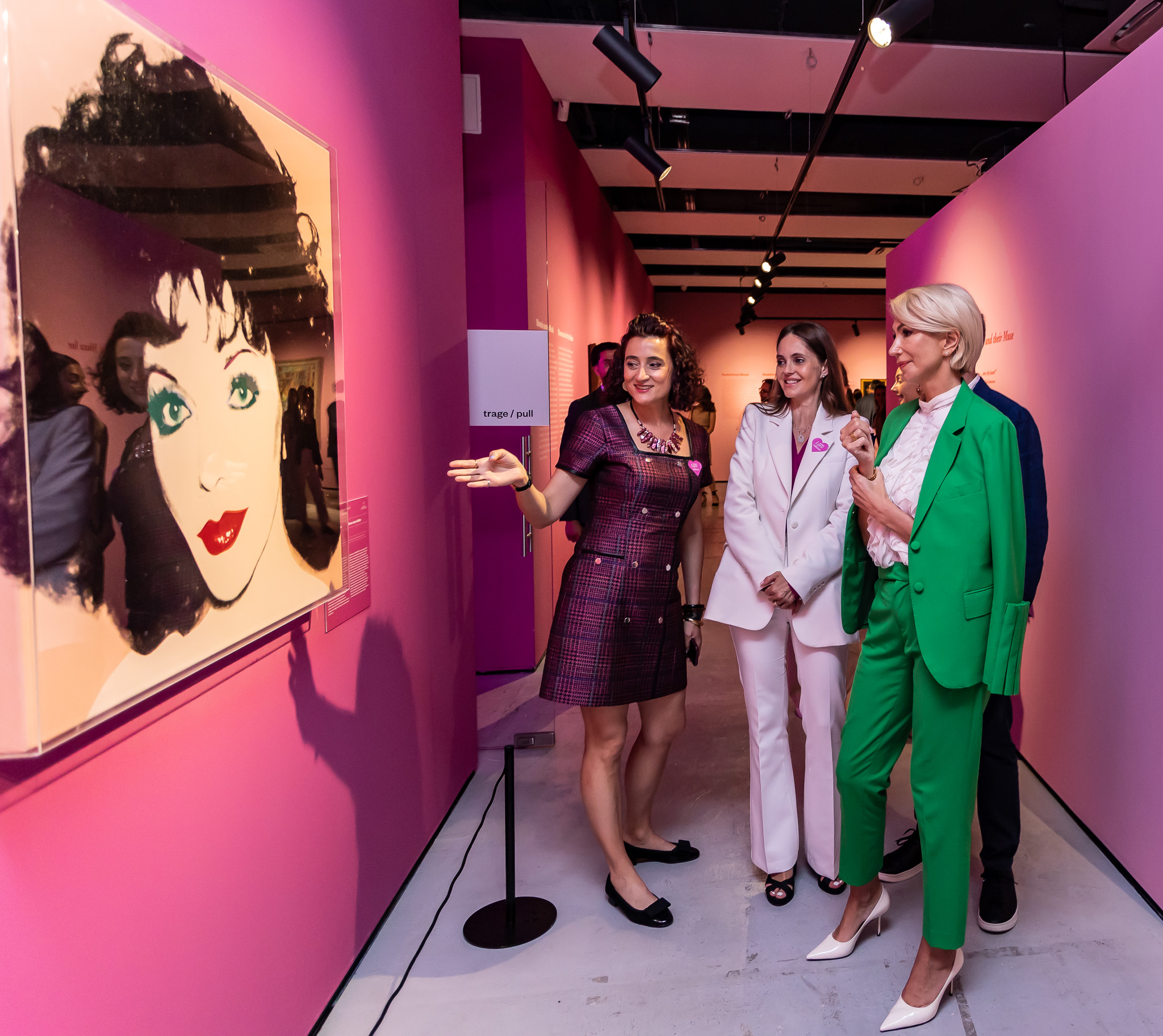 Vedete și personalități la Avanpremiera Art Safari Love Edition. Invitații au admirat capodopere cu și despre dragoste de la National Portrait Gallery din Londra, în premieră la București