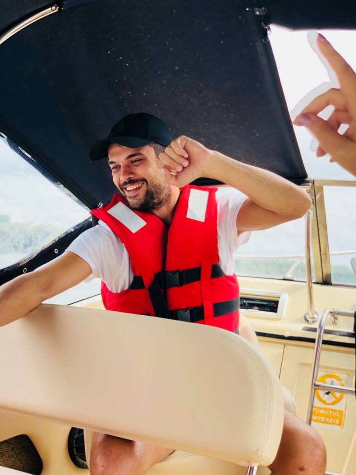 Oana Roman, vacanță în Deltă cu familia. "Am venit ca să-i arătăm Isei frumusețile României" | FOTO