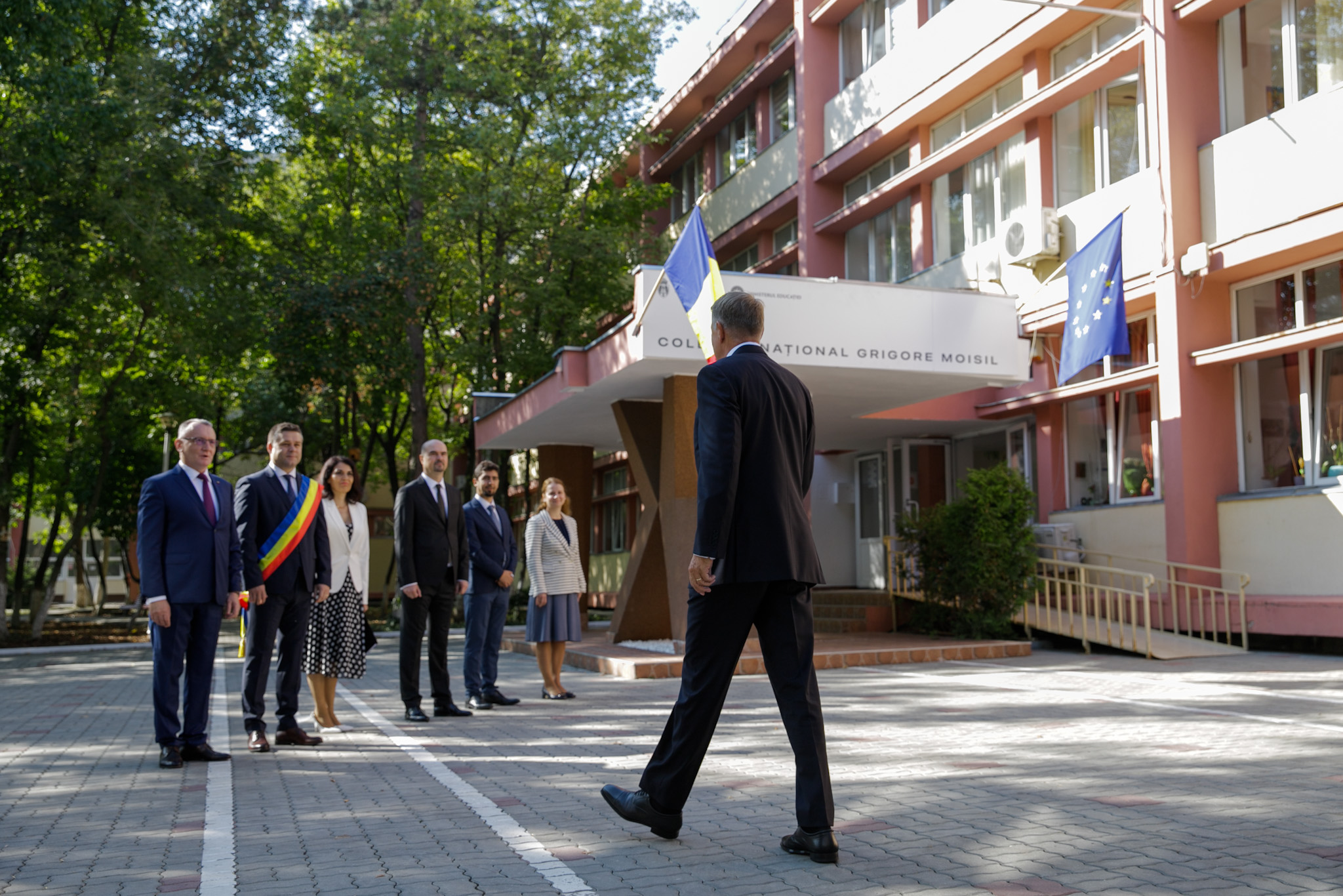 Klaus Iohannis, discurs la început de an școlar: „Contează mai puțin nota și mai mult dezvoltarea copilului”