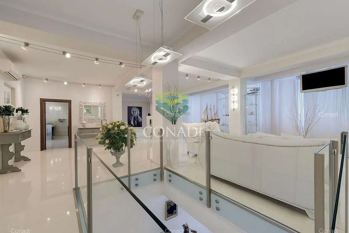 Cum arată apartamentul de 1.000.001 euro din Constanța, cu vedere panoramică la Marea Neagră și Cazinou