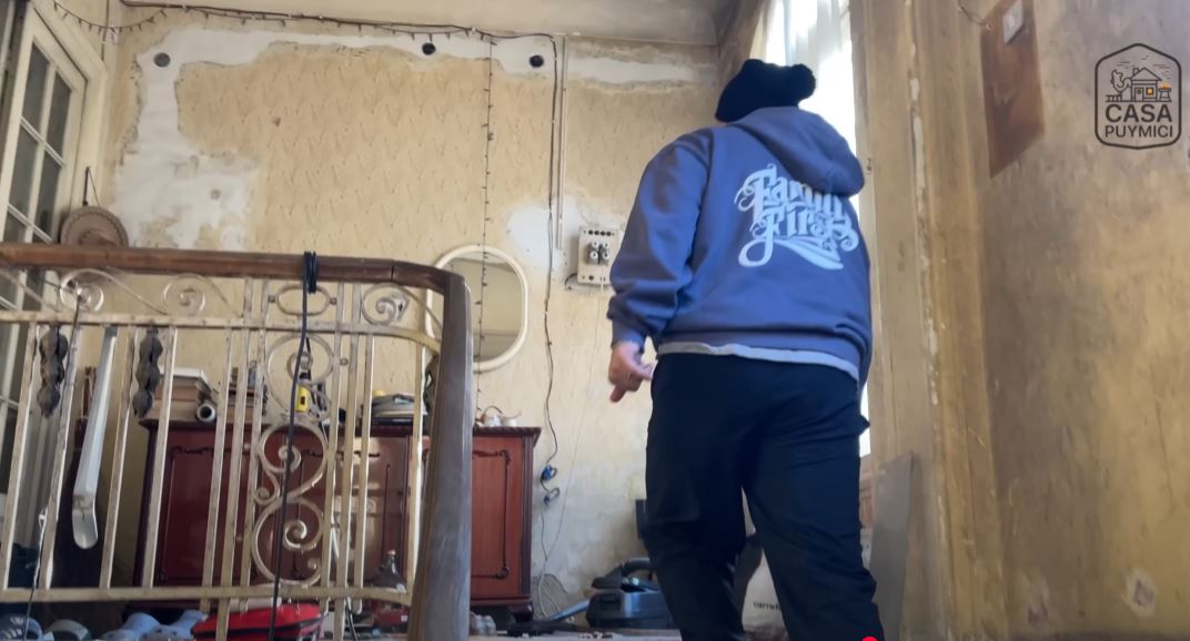 Imagini cu noua casă a lui Puya din București. Cum arată locuința construită în anii ’30: „Nici nu mă gândesc să pun termopane”