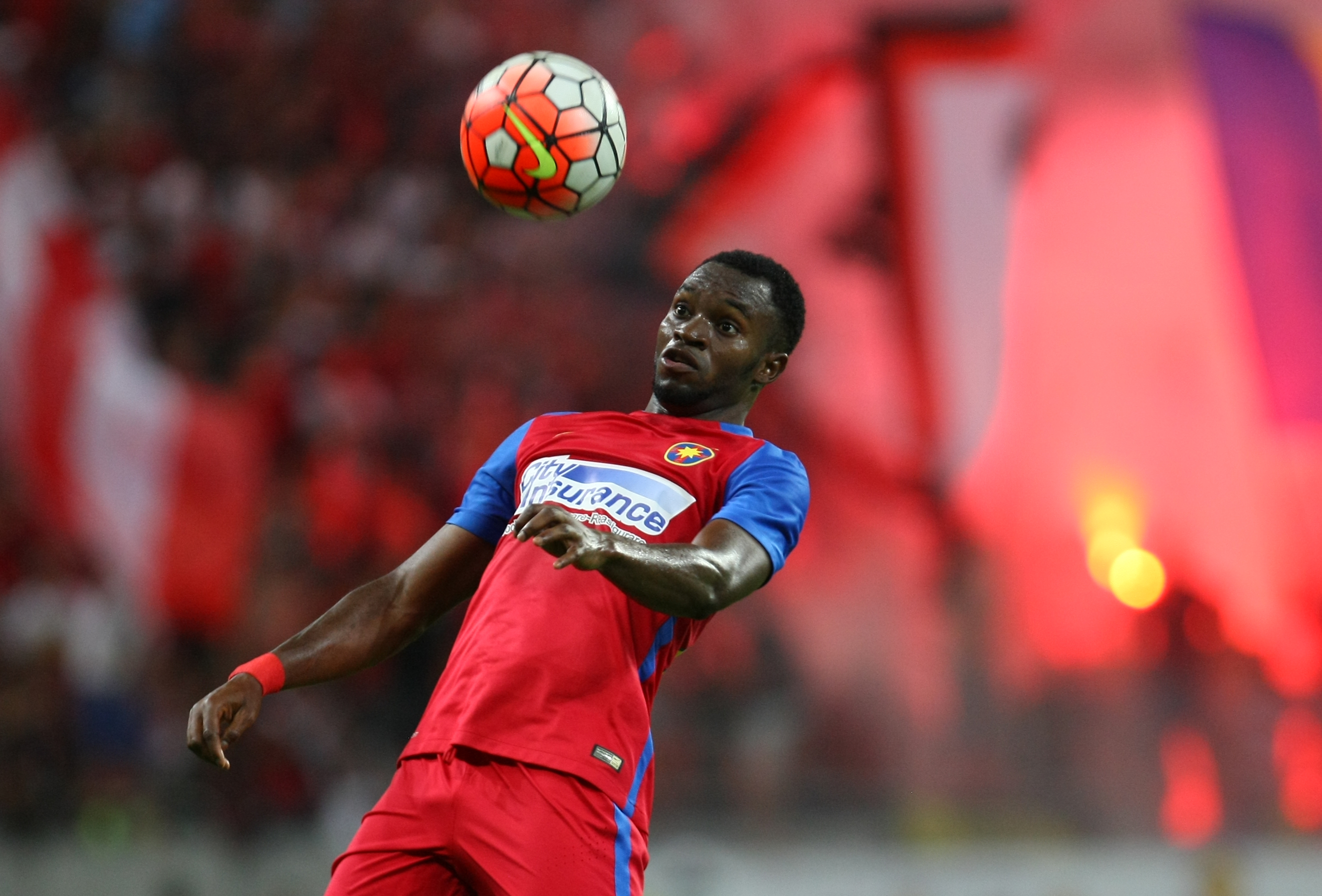 ZEROic! Steaua, blocată de Dinamo, după un derby intens, dar nul. Niște reumatici care au vrut să dea totul. Tribunele n-au reușit să înscrie în locul lor! / SUPER GALERIE FOTO